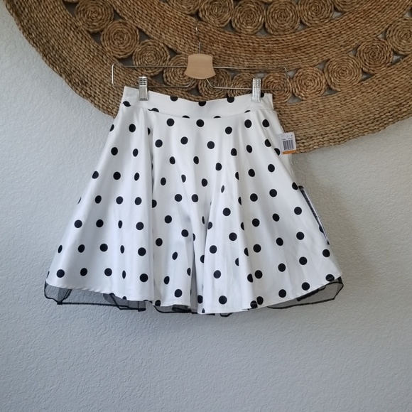 City Studio Dresses & Skirts - City Studio tile polka dot mini skirt size 3    D7